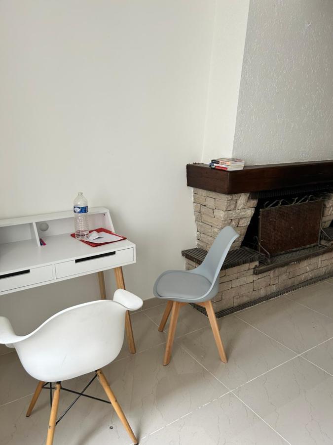 Grand Logement Centre Ville Massy Massy  Extérieur photo